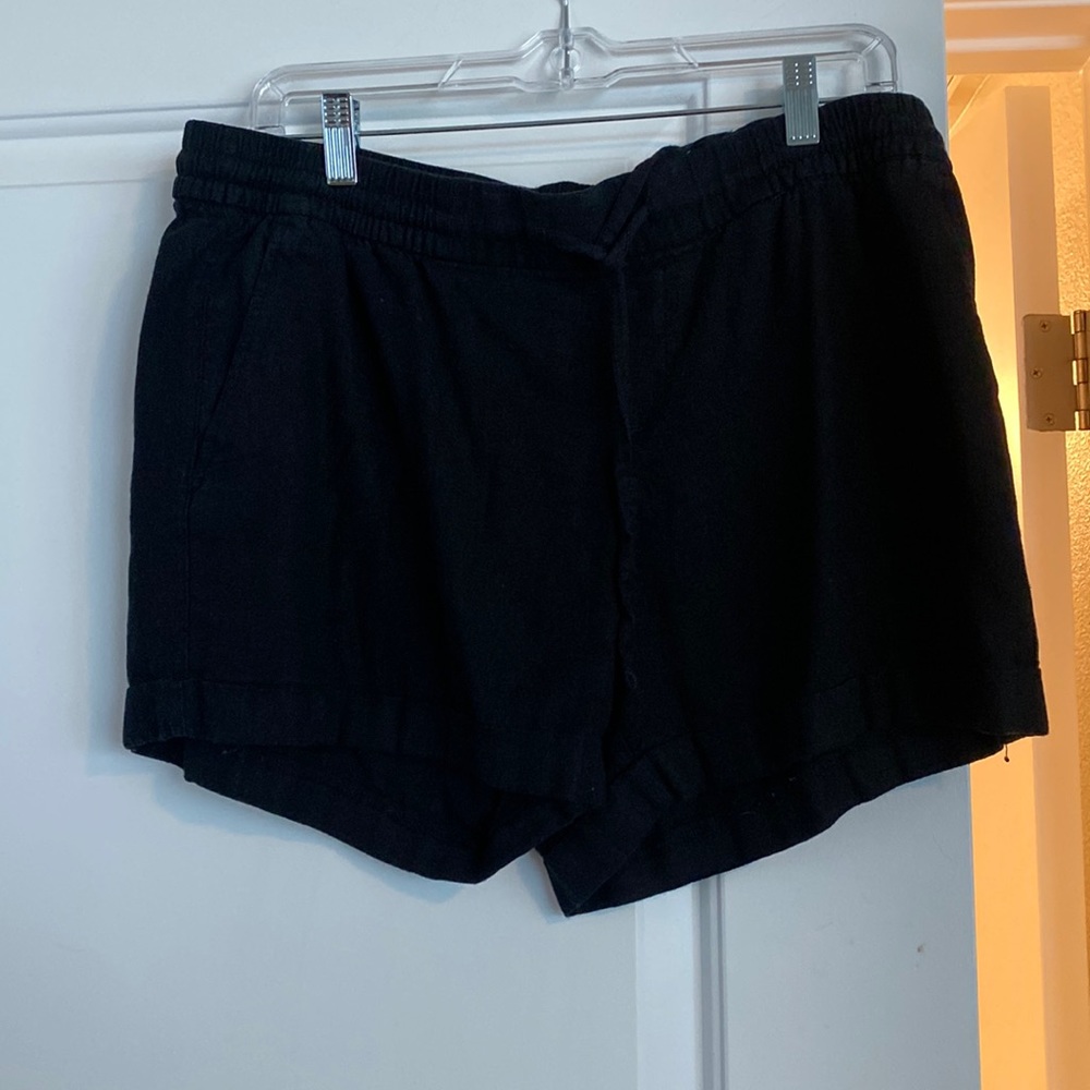 Old navy drawstring shorts